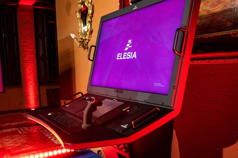 Elesia_console